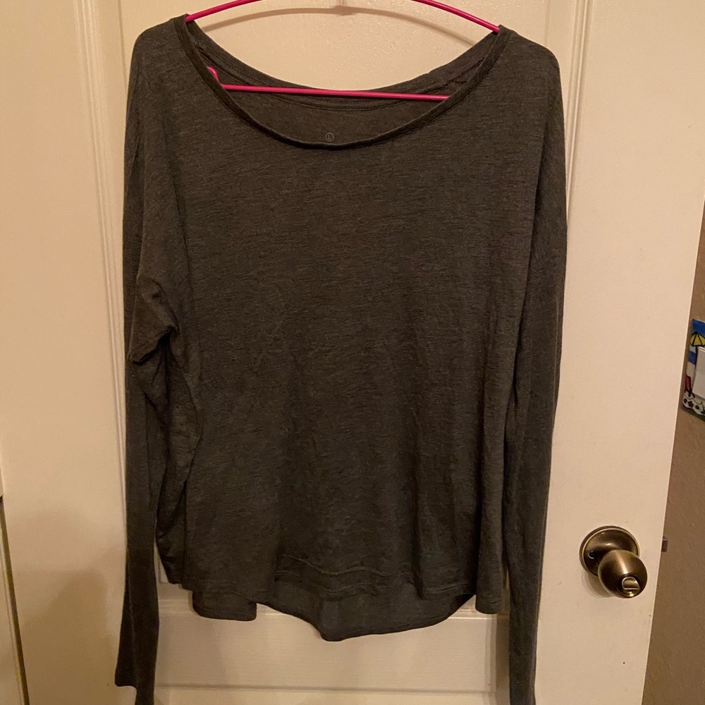 Follow me to CYCLEBAR oversized gold foil top